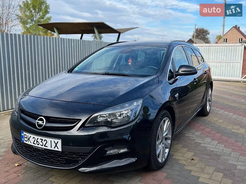Opel Astra 2014