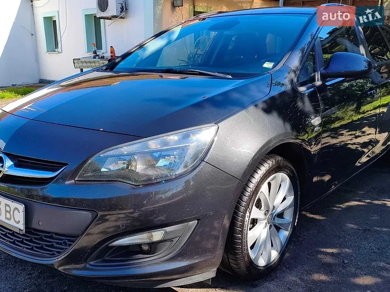 Opel Astra 2013