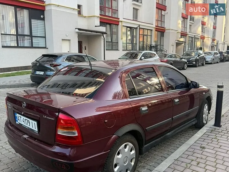 Opel Astra 2008