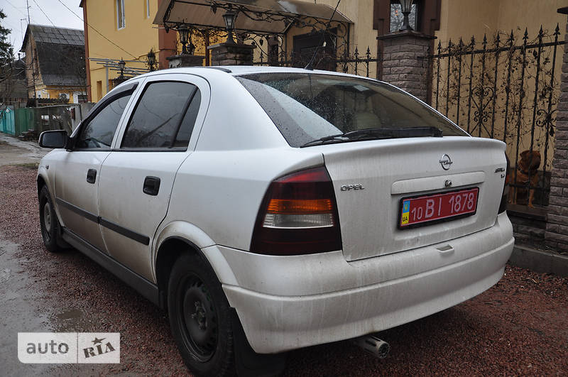 Хэтчбек Opel Astra 2001 в Киеве