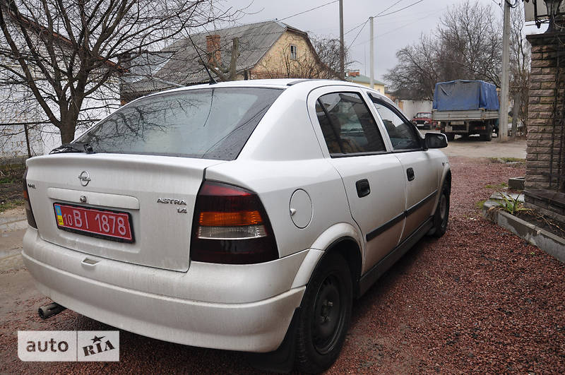 Хэтчбек Opel Astra 2001 в Киеве