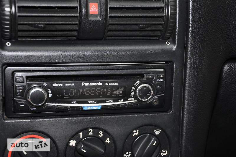 Хэтчбек Opel Astra 2001 в Киеве