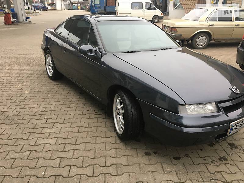 Купе Opel Calibra 1992 в Чернівцях