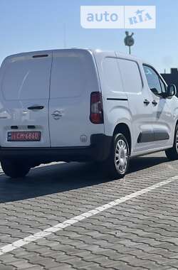 Седан Opel Combo Cargo 2019 в Черняхові