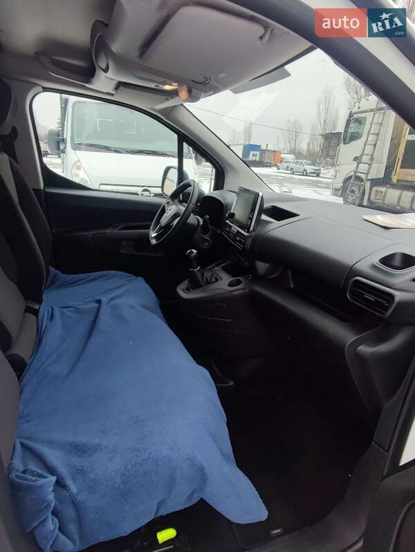 Грузопассажирский фургон Opel Combo Cargo 2019 в Житомире