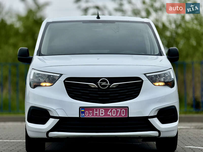 Вантажний фургон Opel Combo Cargo 2020 в Трускавці