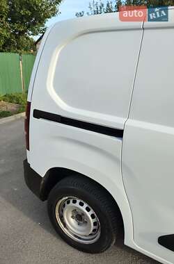 Грузовой фургон Opel Combo Cargo 2020 в 