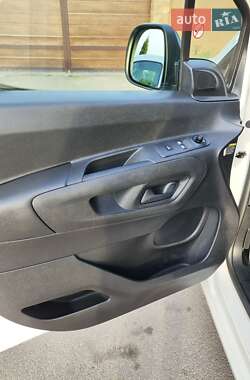 Грузовой фургон Opel Combo Cargo 2020 в 