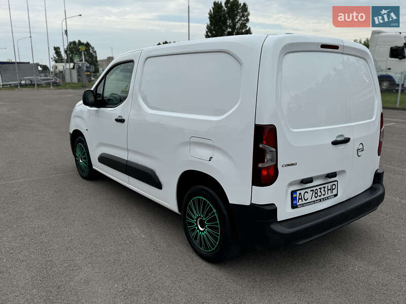 Грузовой фургон Opel Combo Cargo 2020 в Ковеле