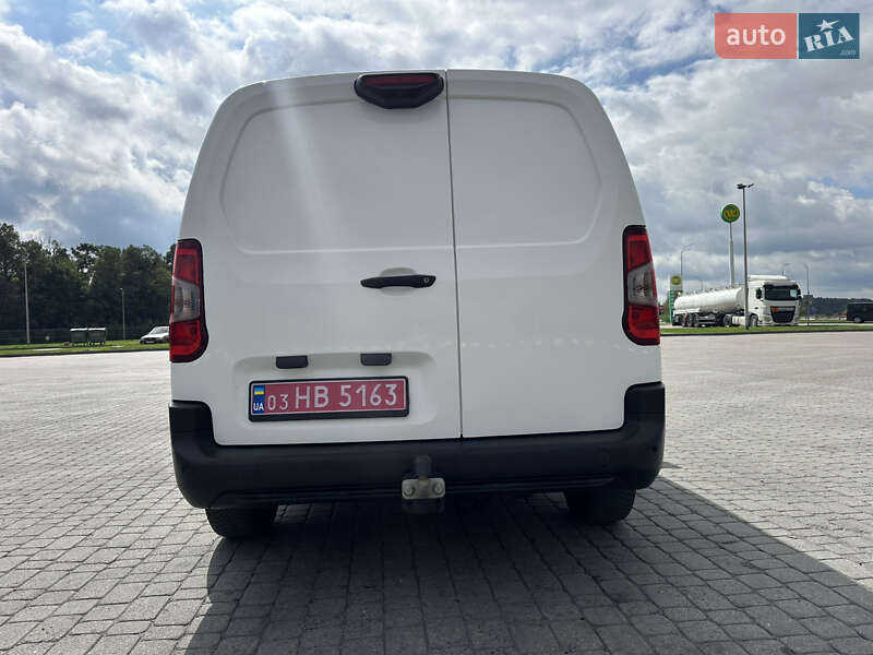 Грузовой фургон Opel Combo Cargo 2020 в Радивилове