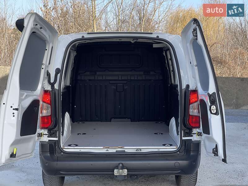 Грузовой фургон Opel Combo Cargo 2020 в Дубно