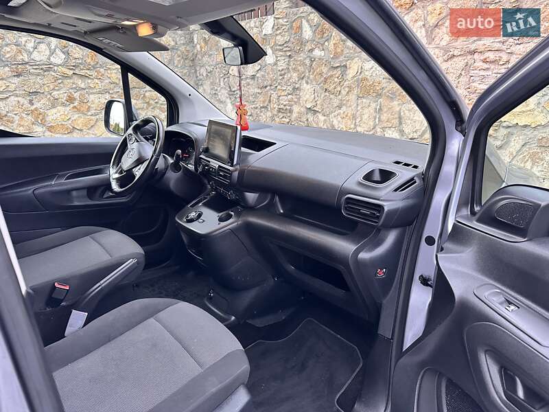 Вантажний фургон Opel Combo Cargo 2020 в Рівному фото 15 Вантажний фургон Opel Combo Cargo 2020 в Рівному