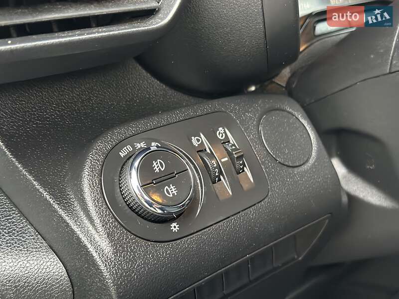 Вантажний фургон Opel Combo Cargo 2020 в Рівному фото 20 Вантажний фургон Opel Combo Cargo 2020 в Рівному