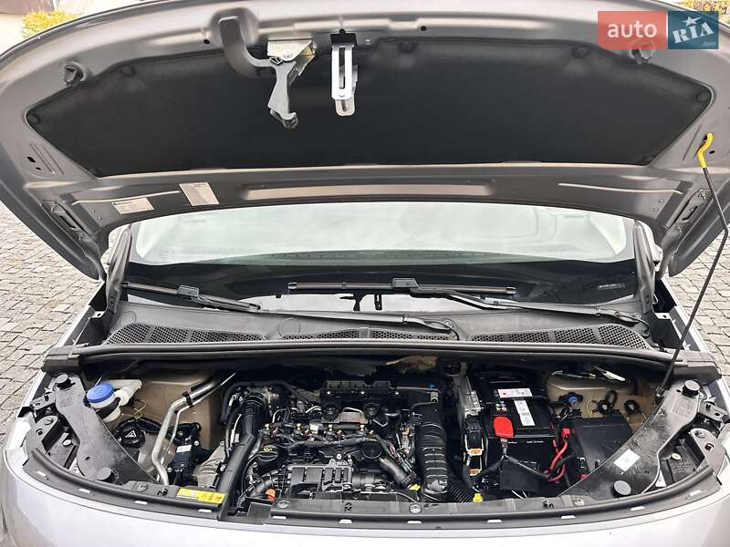 Вантажний фургон Opel Combo Cargo 2020 в Рівному фото 43 Вантажний фургон Opel Combo Cargo 2020 в Рівному