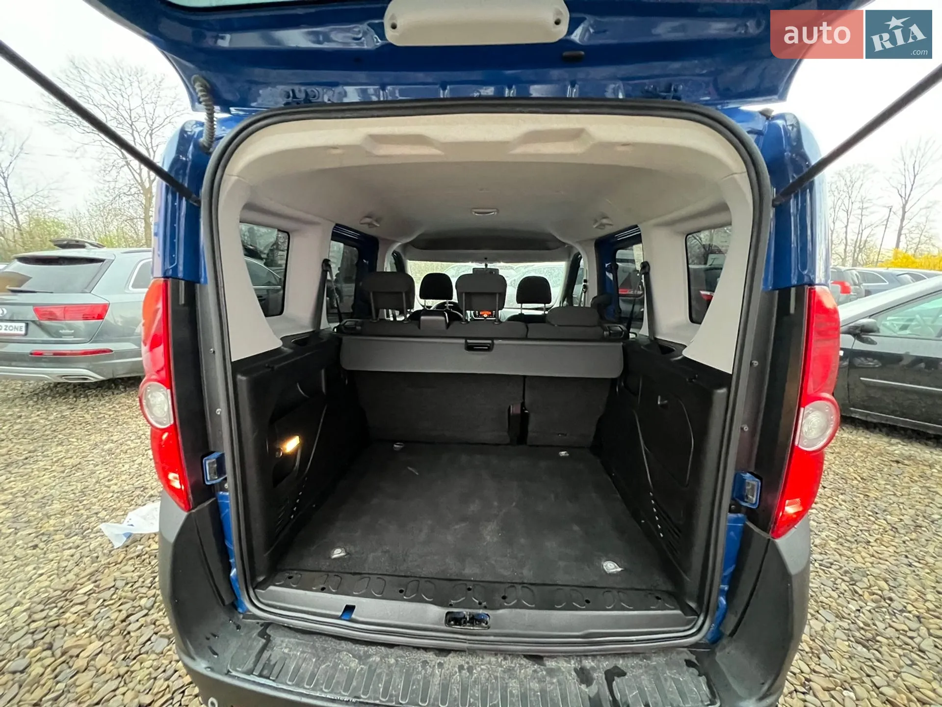 2018 Opel Combo - мініатюра 36