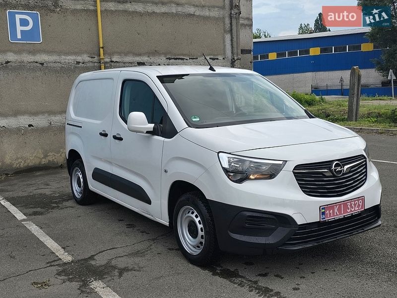Микроавтобус грузовой (до 3,5т) Opel Combo Cargo 2021 в Киеве фото 11 Микроавтобус грузовой (до 3,5т) Opel Combo Cargo 2021 в Киеве