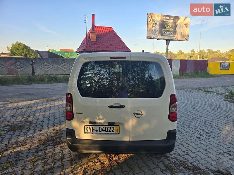 Грузовой фургон Opel Combo Cargo 2021 в Стрые