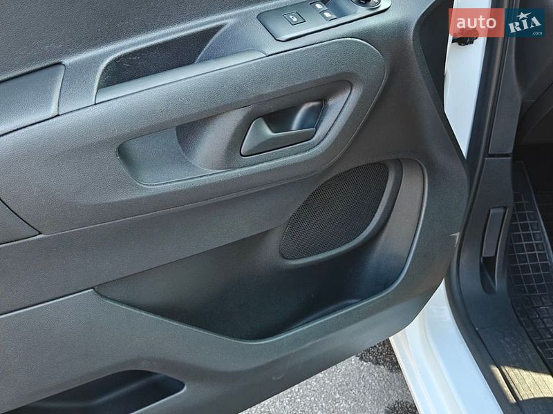 Вантажний фургон Opel Combo Cargo 2019 в Полтаві