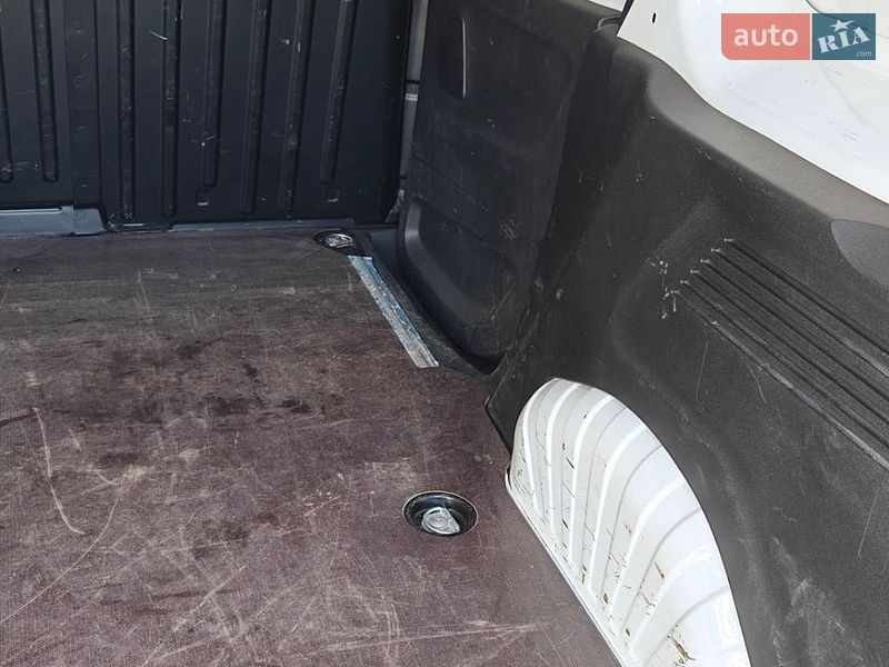 Вантажний фургон Opel Combo Cargo 2019 в Полтаві