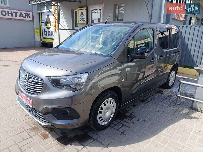 Минивэн Opel Combo-e 2021 в 