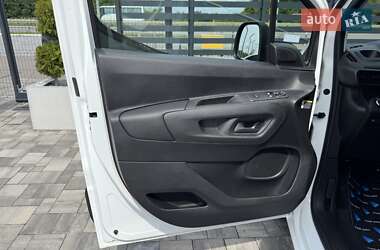 Вантажний фургон Opel Combo-e 2022 в 