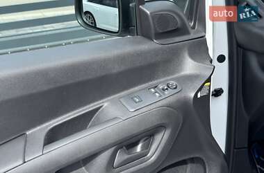 Вантажний фургон Opel Combo-e 2022 в 