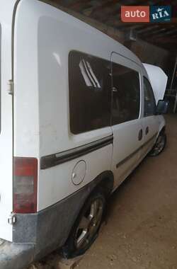 Пикап Opel Combo-e 2008 в Красноильске