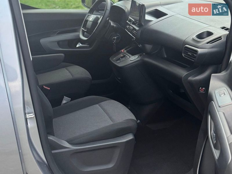 Минивэн Opel Combo-e 2025 в Львове фото 36 Минивэн Opel Combo-e 2025 в Львове