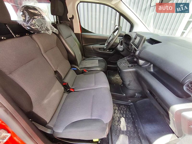 Вантажний фургон Opel Combo-e 2022 в Києві фото 9 Вантажний фургон Opel Combo-e 2022 в Києві