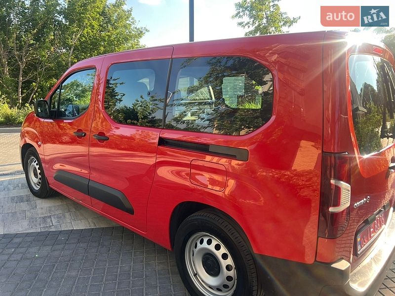 Грузовой фургон Opel Combo-e 2022 в Кропивницком