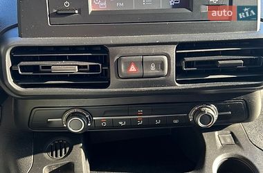Грузовой фургон Opel Combo-e 2022 в Кропивницком