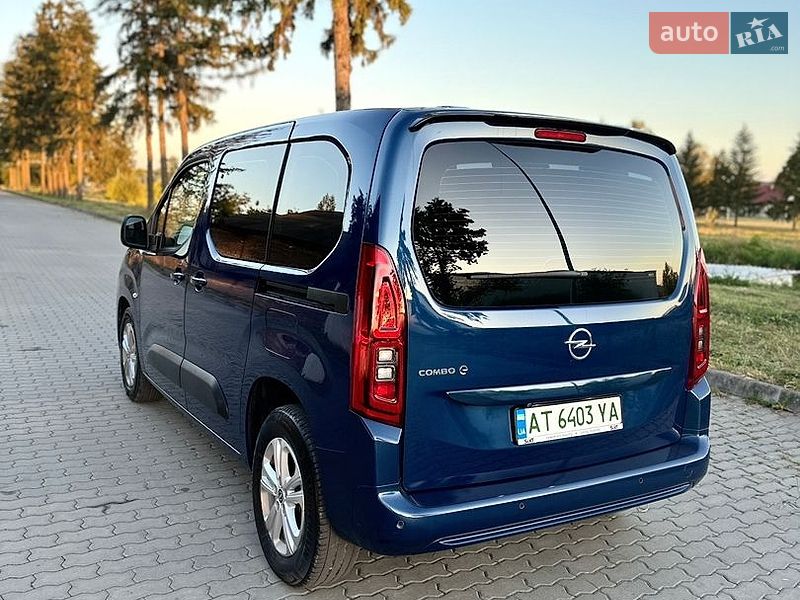 Універсал Opel Combo-e 2024 в Коломиї