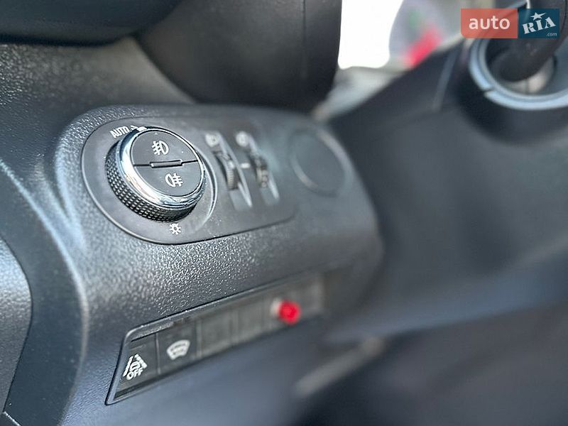Універсал Opel Combo-e 2024 в Коломиї