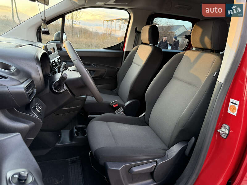 Мінівен Opel Combo Life 2021 в Чернівцях