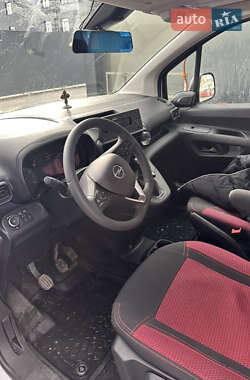 Минивэн Opel Combo Life 2021 в 