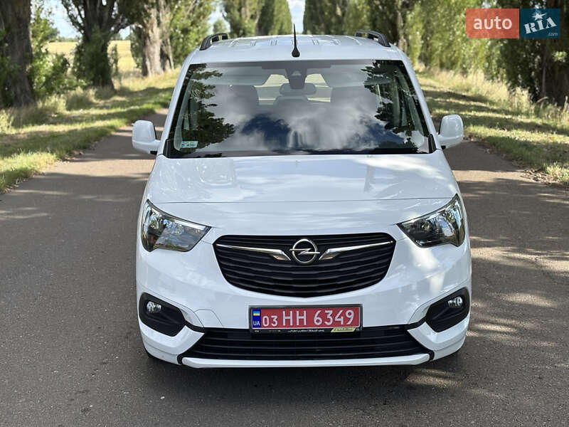 Минивэн Opel Combo Life 2019 в Барышевке фото 8 Минивэн Opel Combo Life 2019 в Барышевке
