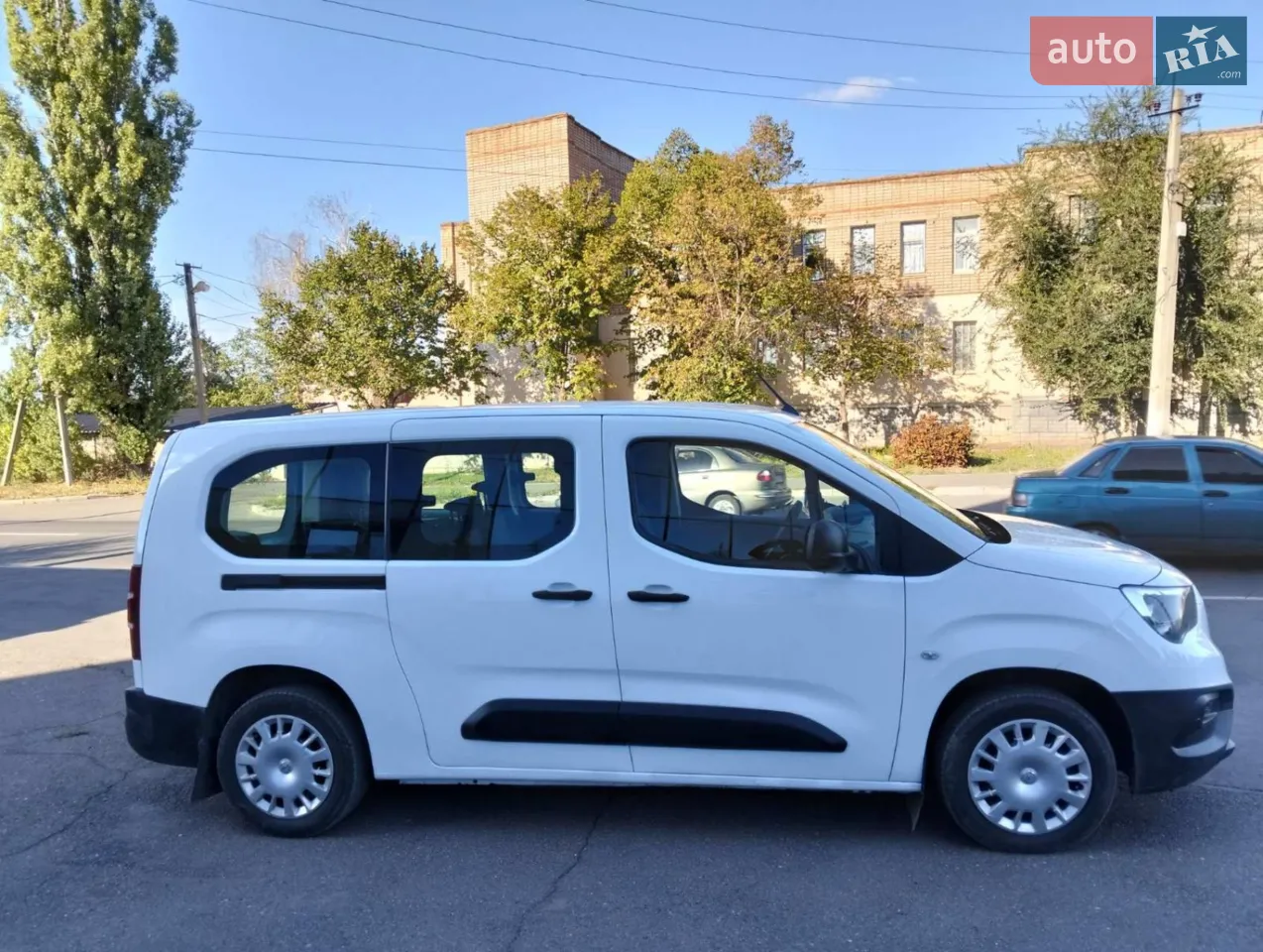 2020 Opel Combo - мініатюра 28