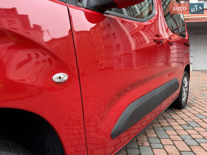 Мінівен Opel Combo Life 2019 в Івано-Франківську