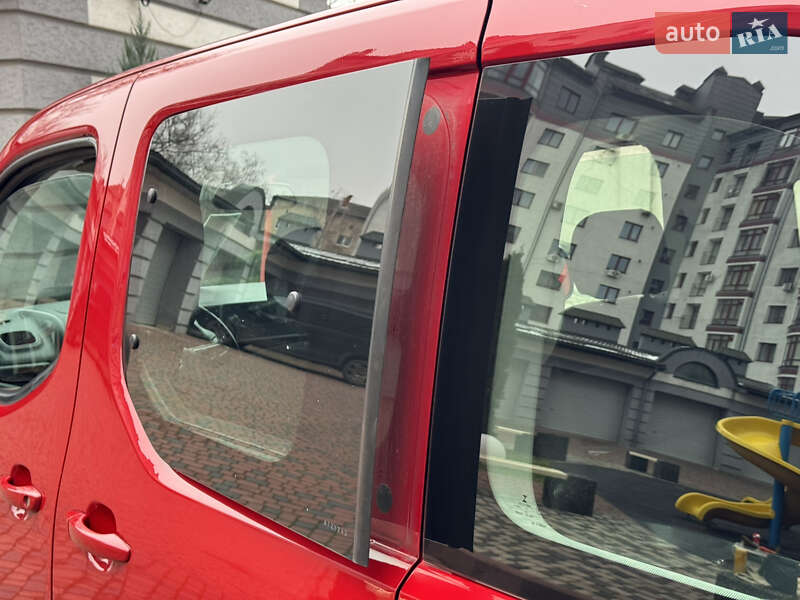 Мінівен Opel Combo Life 2019 в Івано-Франківську