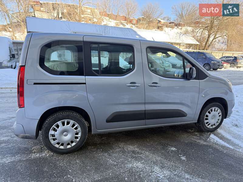 Минивэн Opel Combo Life 2020 в Киеве фото 7 Минивэн Opel Combo Life 2020 в Киеве