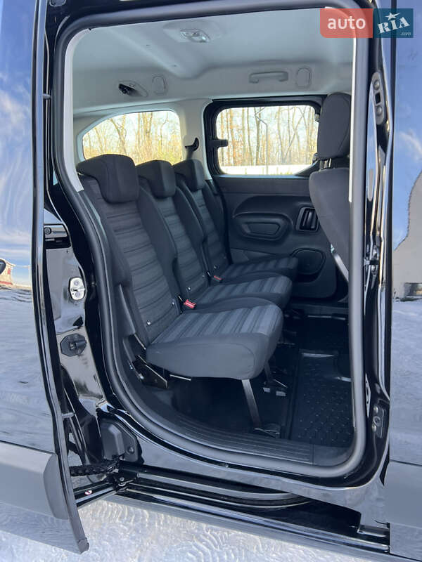 Минивэн Opel Combo Life 2019 в Луцке фото 32 Минивэн Opel Combo Life 2019 в Луцке