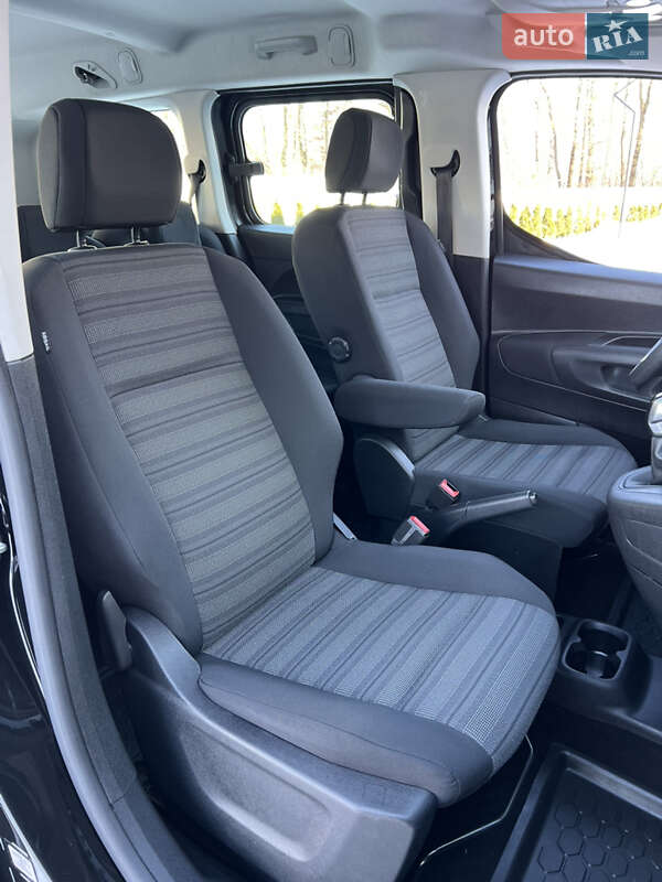 Минивэн Opel Combo Life 2019 в Луцке фото 37 Минивэн Opel Combo Life 2019 в Луцке