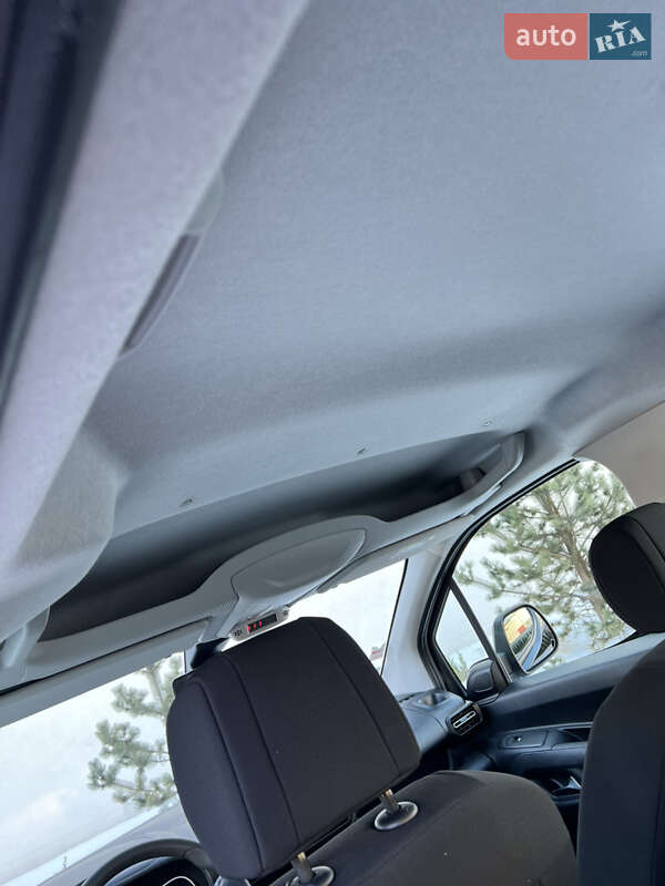 Минивэн Opel Combo Life 2019 в Луцке фото 68 Минивэн Opel Combo Life 2019 в Луцке