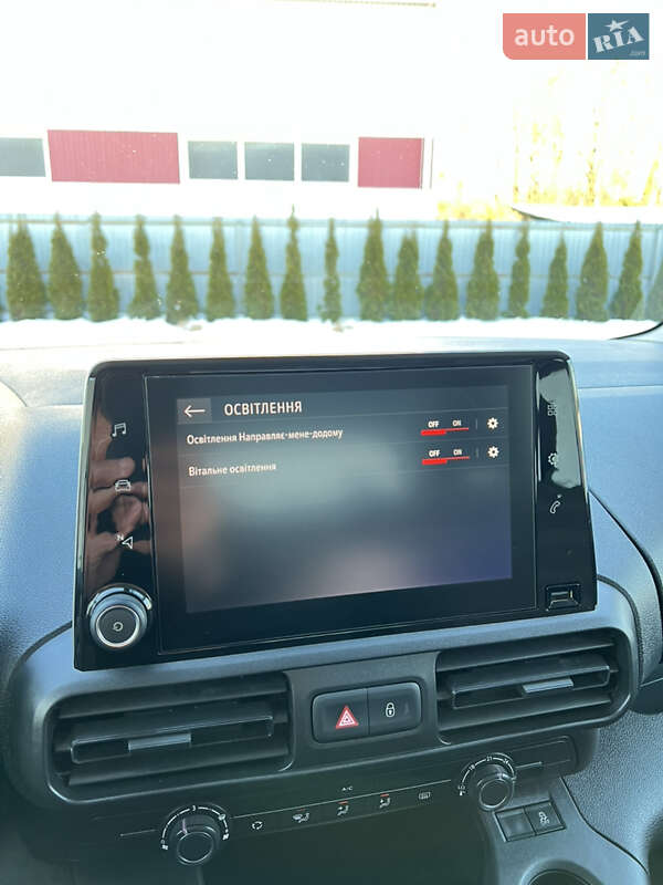 Минивэн Opel Combo Life 2019 в Луцке фото 74 Минивэн Opel Combo Life 2019 в Луцке