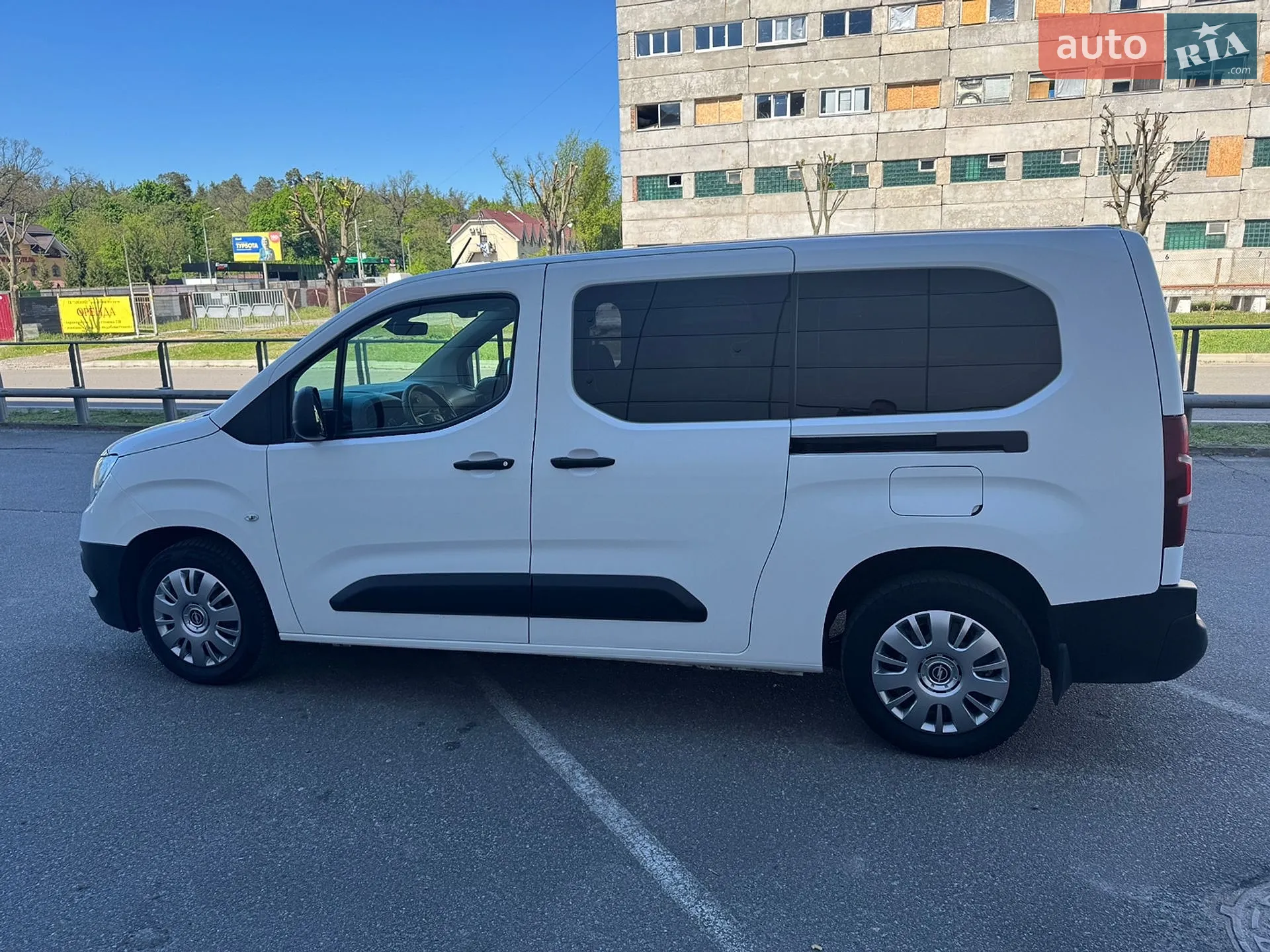 2021 Opel Combo - мініатюра 4
