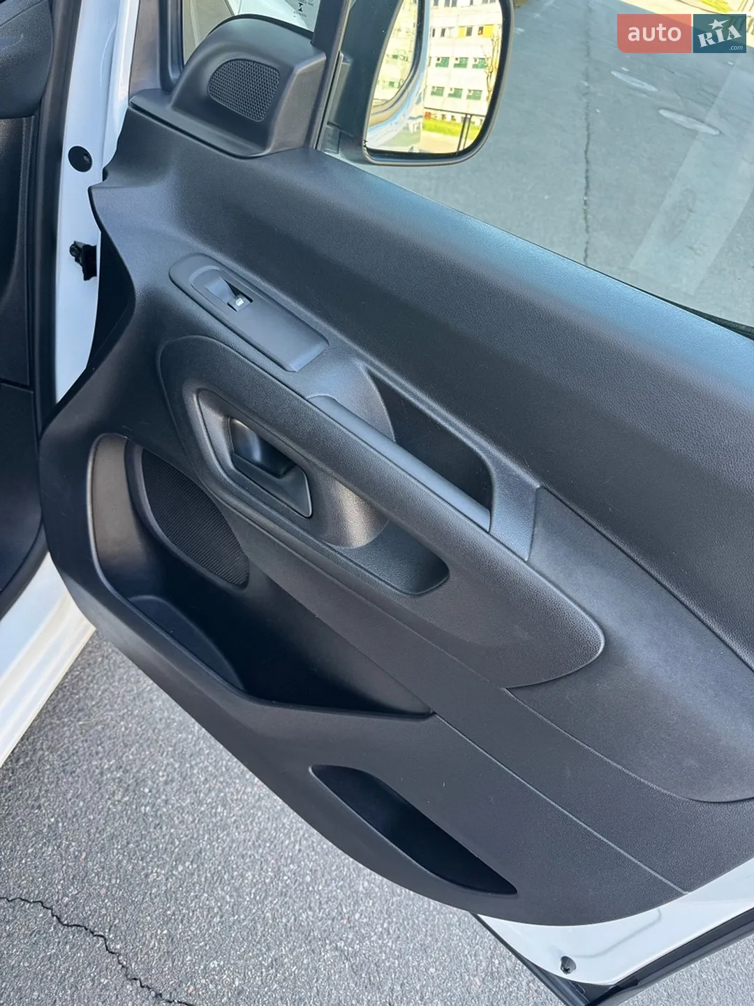 2021 Opel Combo - мініатюра 19