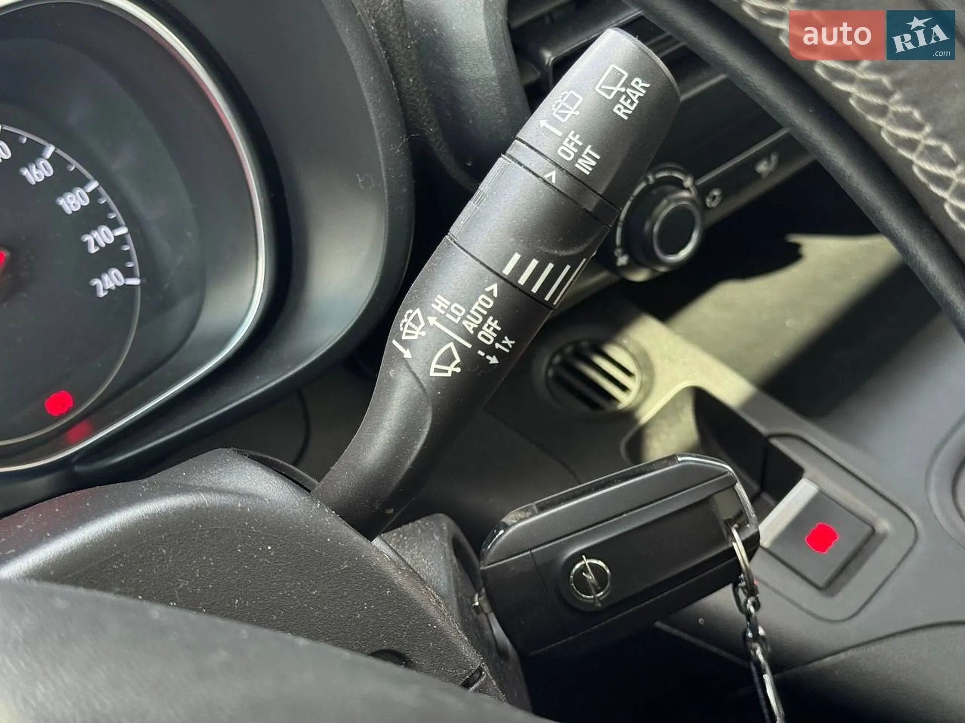 2018 Opel Combo - мініатюра 40