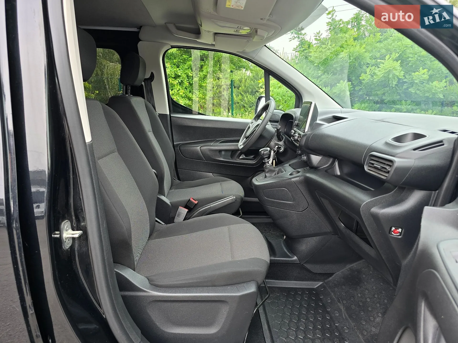 2021 Opel Combo - мініатюра 32