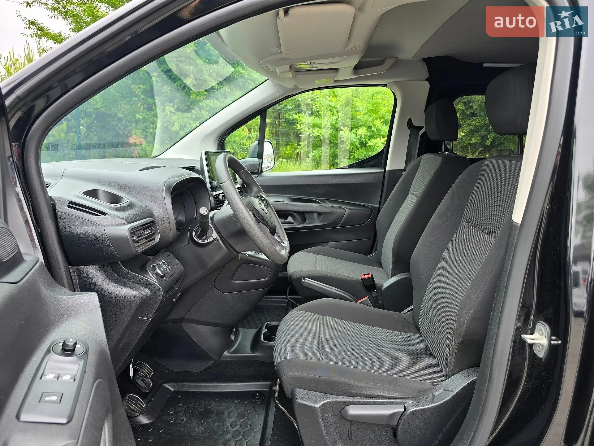 2021 Opel Combo - мініатюра 27