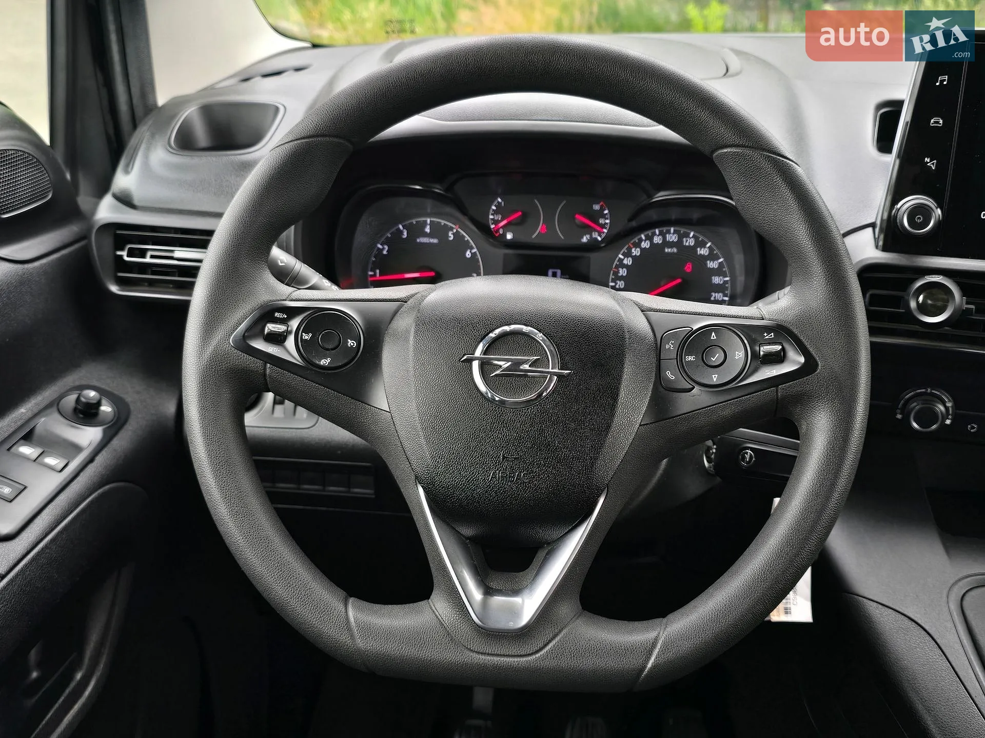 2021 Opel Combo - мініатюра 38